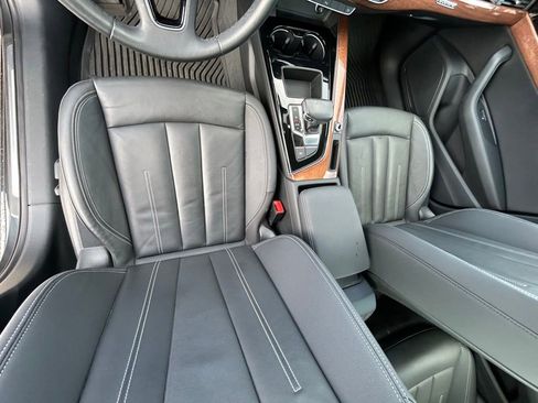 Used 2023 Audi A4 2.0T Premium w/ Convenience Package AWD/4WD image 20