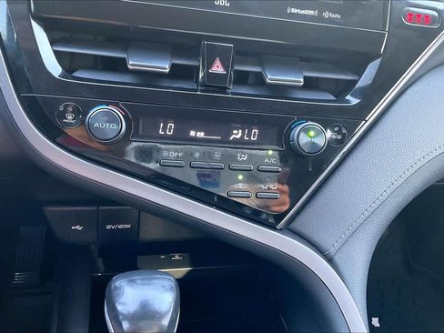 Used 2023 Toyota Camry XLE w/ Navigation Package FWD image 32