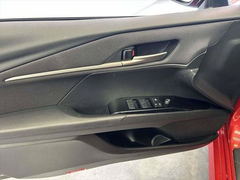 Used 2025 Toyota Camry LE FWD image 16