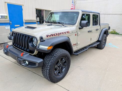 Used 2022 Jeep Gladiator Mojave w/ LED Lighting Group AWD/4WD image 1