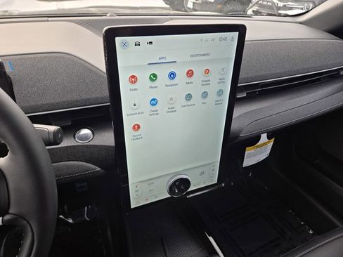 New 2025 Ford Mustang Mach-E GT image 8