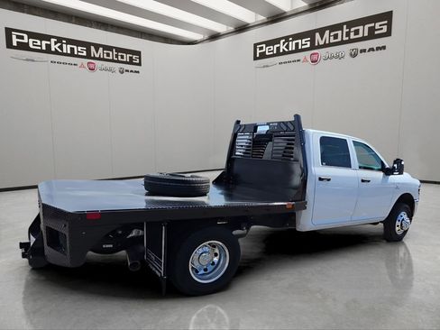 New 2026 RAM 3500 Tradesman w/ Chrome Appearance Group AWD/4WD image 6