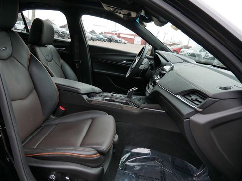 Used 2022 Cadillac CT4 V w/ Navigation Package image 8