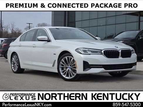 Used 2023 BMW 530e xDrive w/ Premium Package image 1