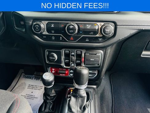 Used 2024 Jeep Wrangler Unlimited Rubicon image 25