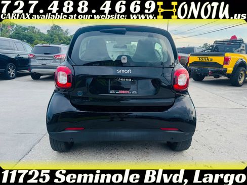 Used 2018 smart fortwo electric drive image 6
