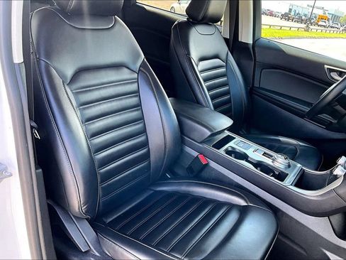 Used 2024 Ford Edge SEL AWD/4WD image 7