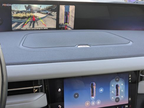 Certified 2025 Lincoln Navigator Reserve image 22