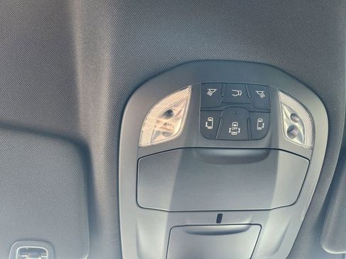 New 2026 Chrysler Voyager LX FWD image 14