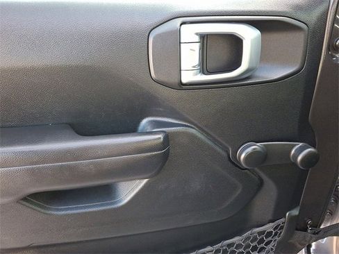 Used 2021 Jeep Wrangler Unlimited Sport image 12