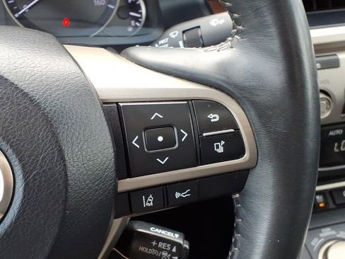 Used 2017 Lexus ES 350 image 23