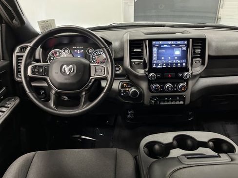 Used 2024 RAM 2500 Tradesman w/ Chrome Appearance Group image 5