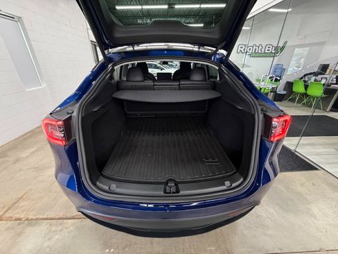 Used 2023 Tesla Model Y Long Range AWD/4WD image 24