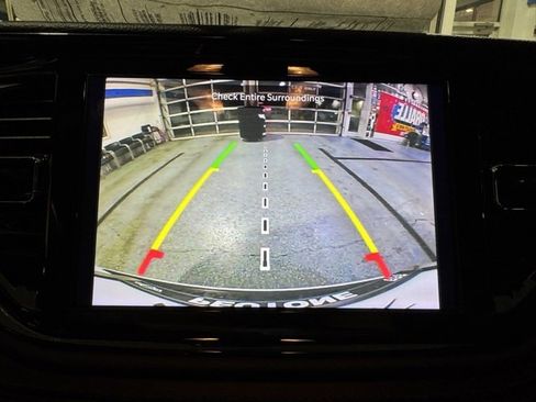 Used 2021 Dodge Durango R/T w/ Blacktop Package image 25