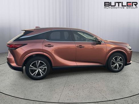 Used 2025 Lexus RX 350h w/ Convenience Package AWD/4WD image 7