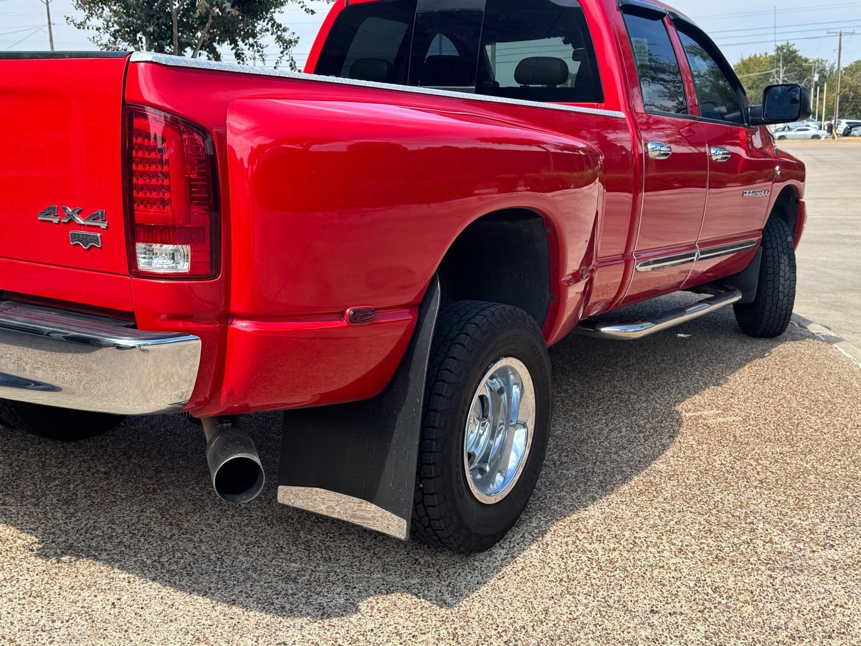 Used 2006 Dodge Ram 3500 Truck Laramie AWD/4WD image 4