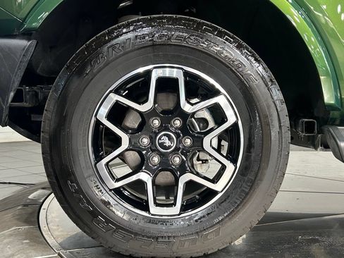 Used 2025 Ford Bronco Outer Banks AWD/4WD image 23