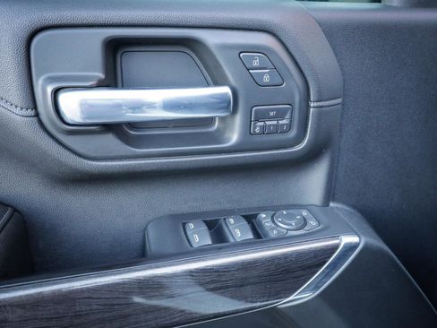 Used 2020 Chevrolet Silverado 3500 LTZ image 17