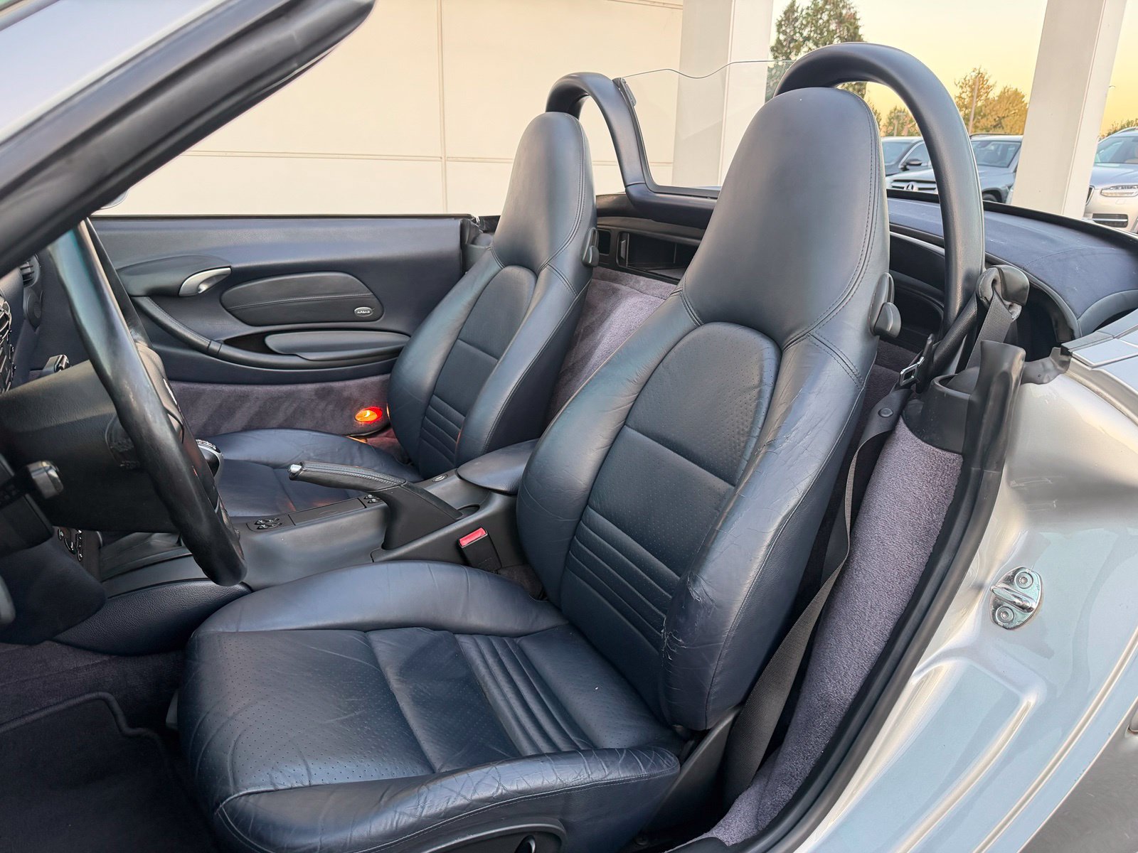 Used 2001 Porsche Boxster RWD image 14