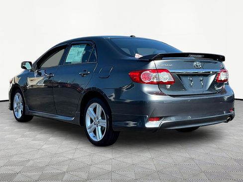 Used 2013 Toyota Corolla S w/ Premium Pkg FWD image 4