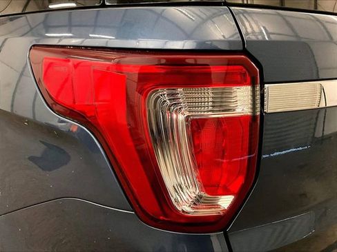 Certified 2018 Ford Explorer 4WD image 29