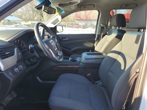 Used 2018 GMC Yukon SLE image 5