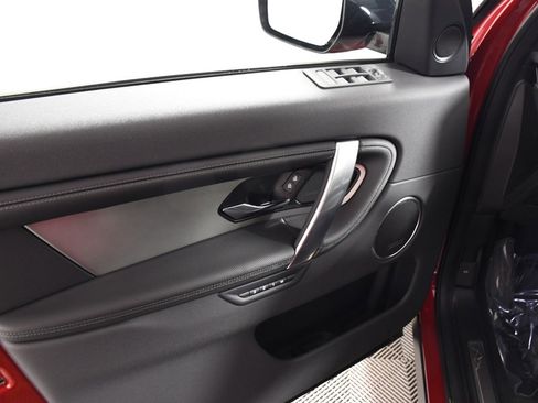 New 2026 Land Rover Discovery Sport Landmark image 3