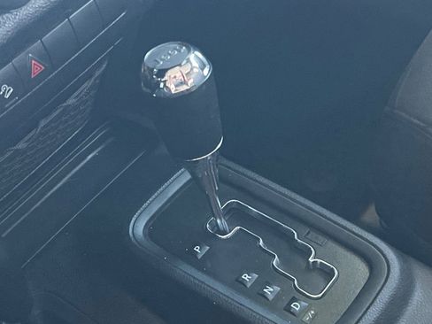 Used 2017 Jeep Wrangler Unlimited Sport w/ Quick Order Package 24S image 17