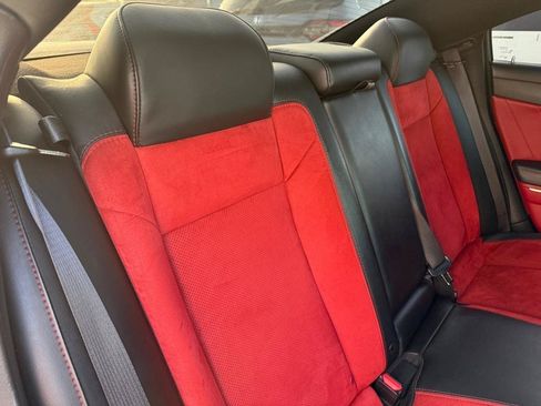 Used 2022 Dodge Charger Scat Pack w/ Dynamics Package RWD image 31