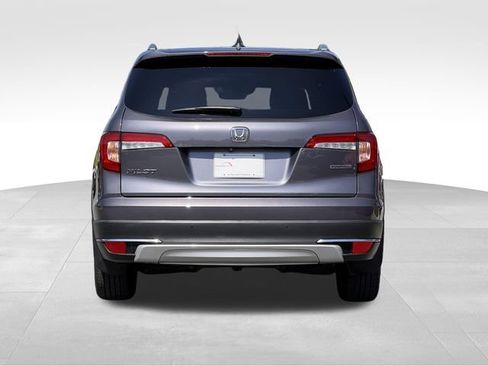 Used 2020 Honda Pilot Touring image 4