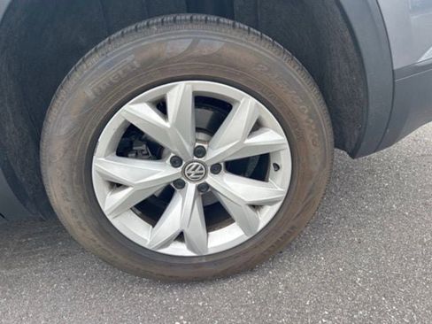 Used 2019 Volkswagen Atlas S image 17