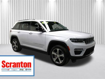 Used 2023 Jeep Grand Cherokee Limited w/ Trailer Tow Prep Group (B)