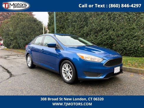 Used 2018 Ford Focus SE image 4