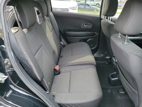 Used 2018 Honda HR-V EX image 20