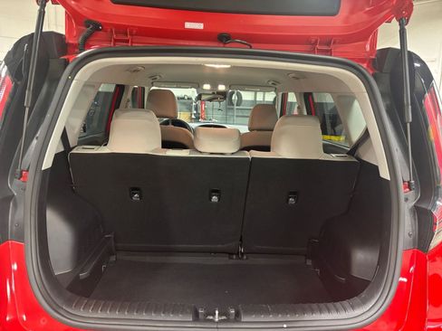 Used 2025 Kia Soul LX w/ LX Technology Package image 29