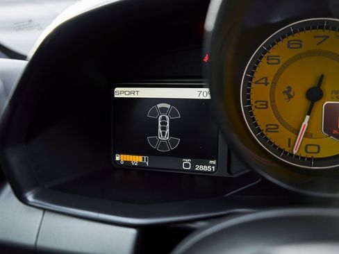 Used 2012 Ferrari 458 Italia Coupe image 67