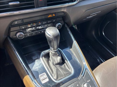 Used 2023 MAZDA CX-9 Signature AWD/4WD image 39