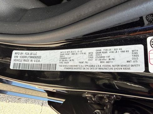 Used 2022 RAM 1500 Laramie AWD/4WD image 37