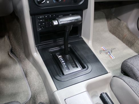 Used 1990 Ford Mustang GT RWD image 60