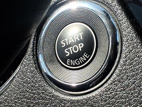 Used 2022 Nissan Rogue Sport SL AWD/4WD image 20