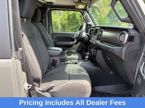 Used 2020 Jeep Wrangler Sport AWD/4WD image 30