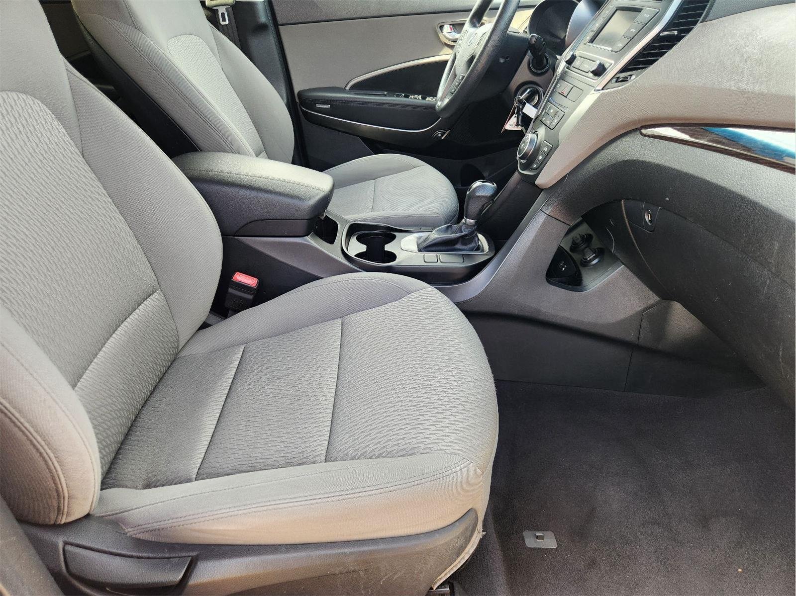 Used 2018 Hyundai Santa Fe Sport FWD image 13