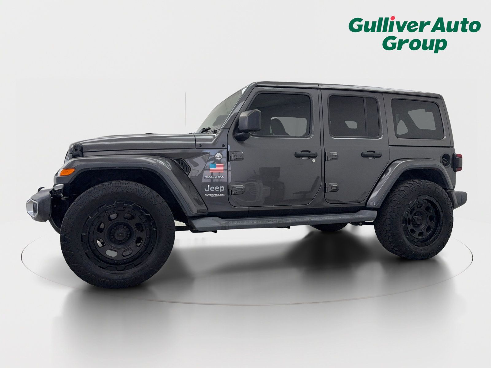Used 2018 Jeep Wrangler Unlimited Sahara AWD/4WD image 2