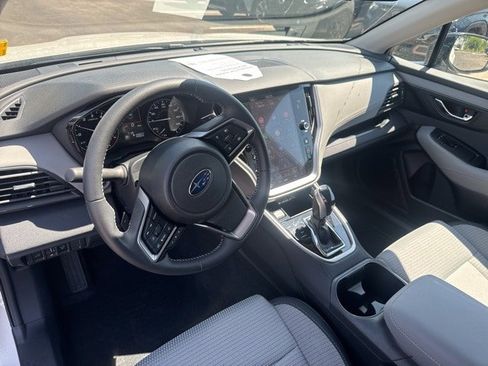 Used 2025 Subaru Outback Premium w/ Popular Package #1A image 19