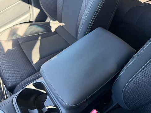 Used 2022 Subaru Outback Premium image 14