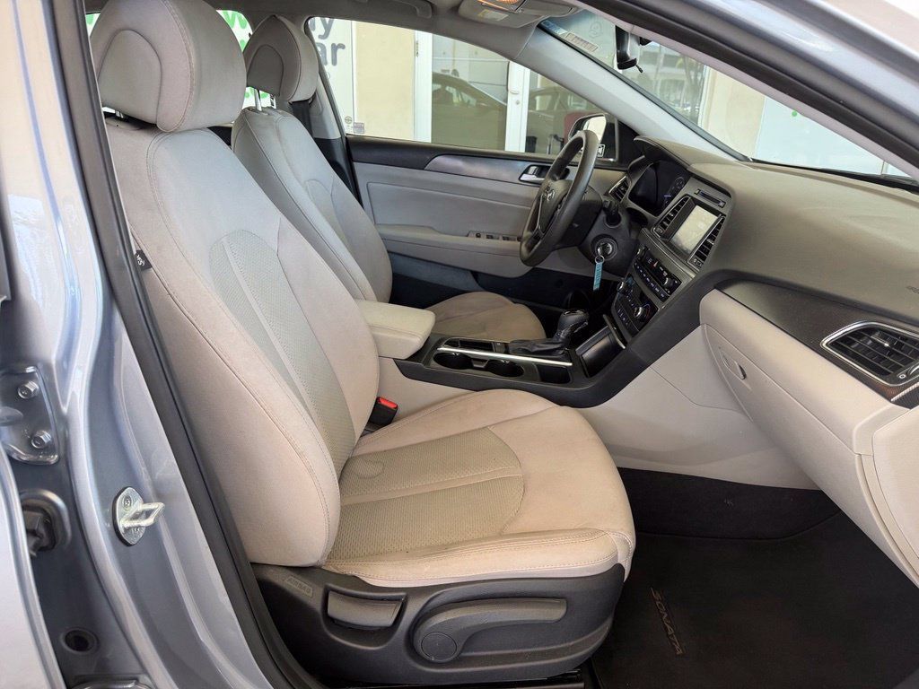 Used 2016 Hyundai Sonata Sport FWD image 19