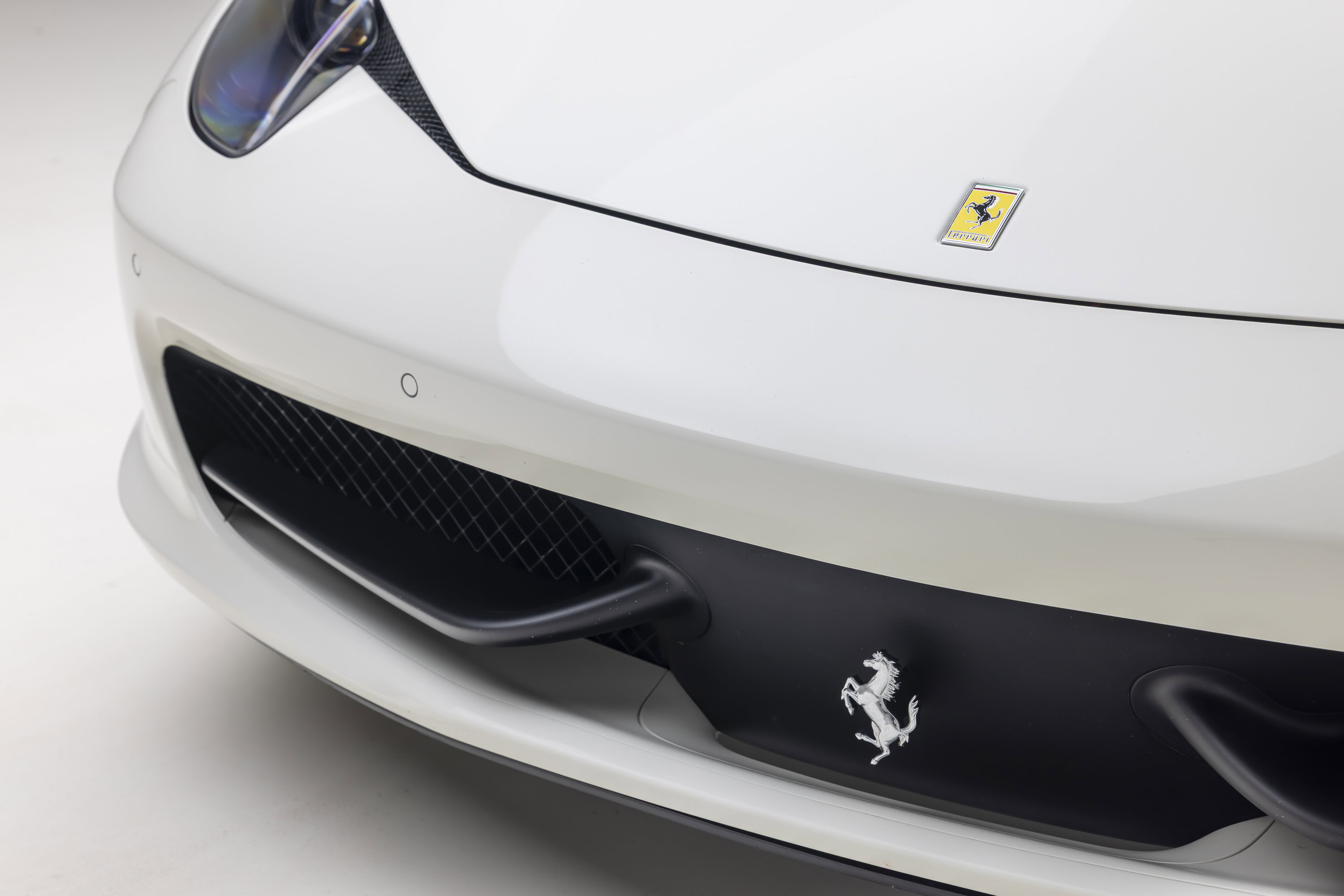 Certified 2014 Ferrari 458 Italia Coupe RWD image 33