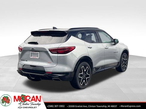 Certified 2023 Chevrolet Blazer RS AWD/4WD image 6