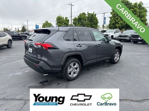 Used 2025 Toyota RAV4 XLE AWD/4WD image 7
