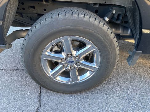 Used 2024 Ford F150 XLT w/ Mobile Office Package image 6